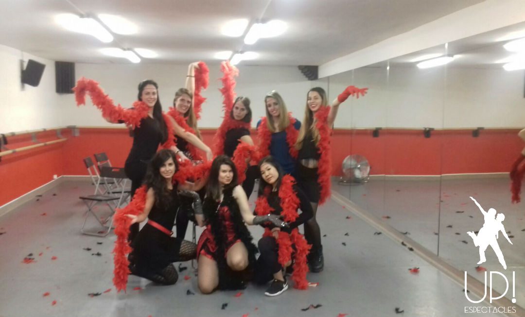 Una despedida de soltera muy original con Gemma y sus amigas